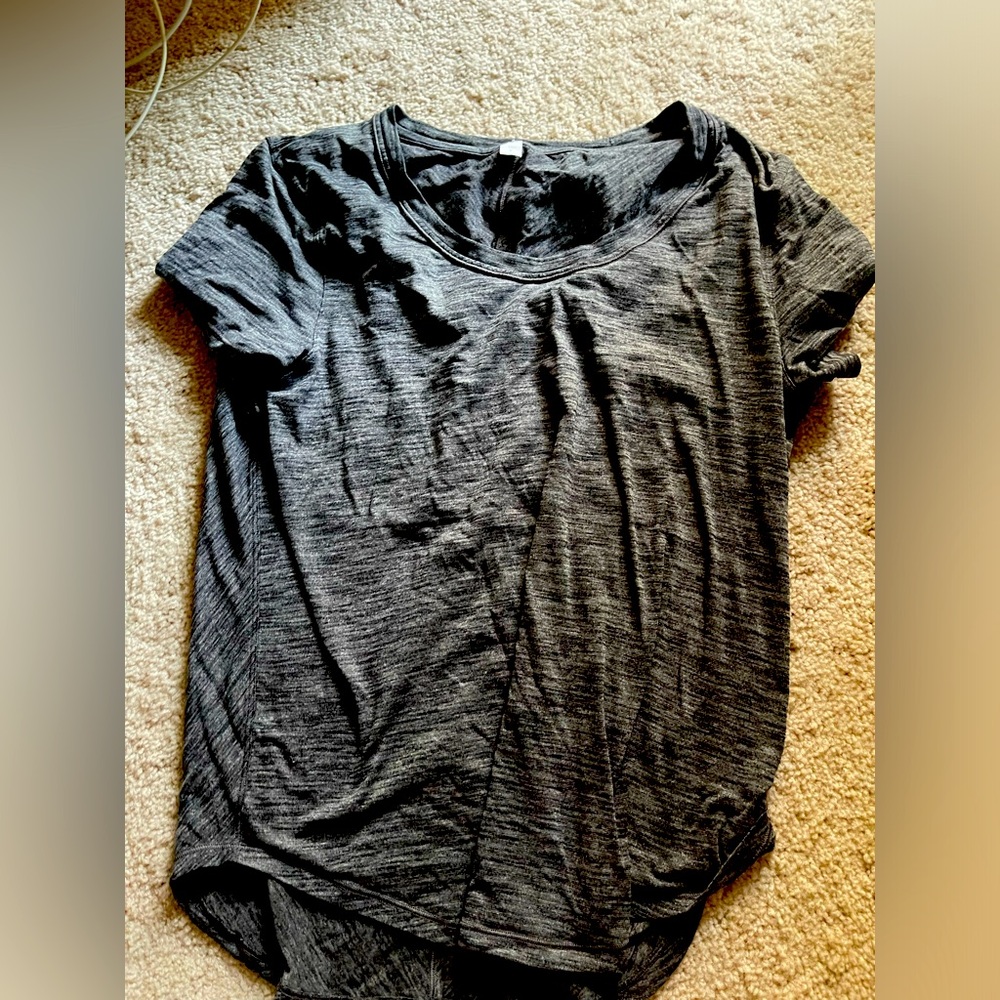 Lululemon lightweight grey shirt